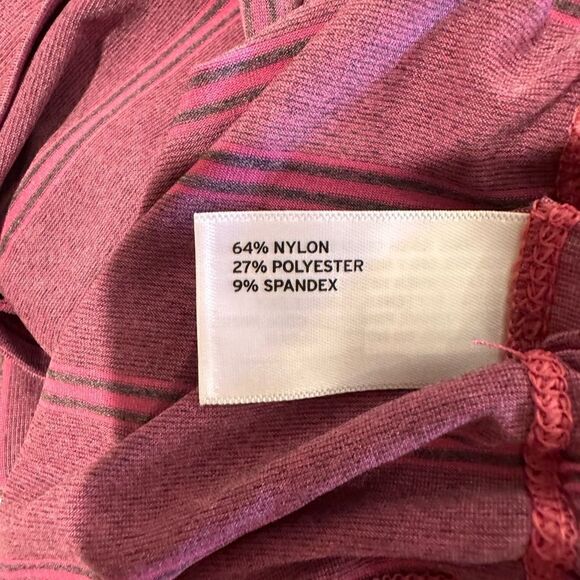 Duluth Trading Shirt Womens Medium Short Sleeve Purple Striped Ruched
Sides - Picture 5 of 5